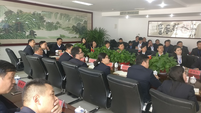 河南寶盈建設(shè)集團(tuán)組織召開(kāi)第四季度項(xiàng)目經(jīng)理會(huì)