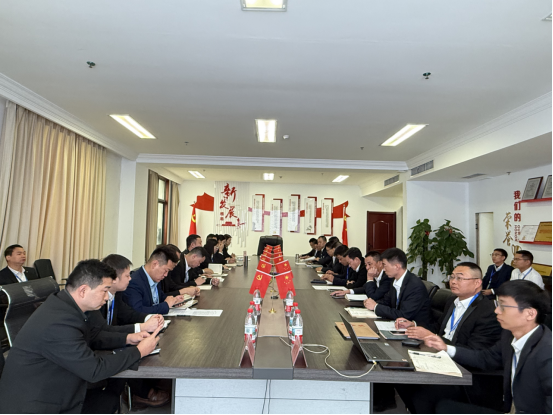 壓實(shí)責(zé)任 聚力攻堅(jiān) | 寶盈建設(shè)11月生產(chǎn)、安全、質(zhì)量管理總結(jié)會(huì)議圓滿召開!